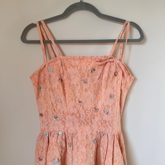 Vintage 50s 60s Pastel Pink Lace Midi Cocktail Party Dress with Metallic Accents - Picture 5 of 13